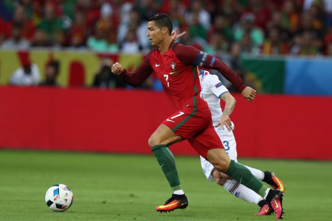 Cristiano Ronaldo - EB2016 (Fotó: Marco Iacobucci EPP / Shutterstock.com)